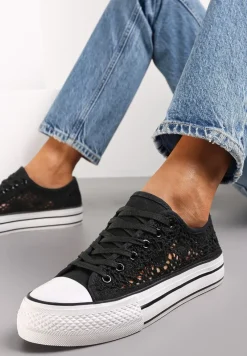 Czarne Trampki Przed Kostkę z Ażurową Cholewką Shiliarre