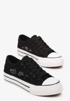 Czarne Trampki Przed Kostkę z Ażurową Cholewką Shiliarre