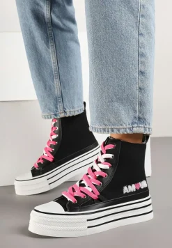 Czarne Trampki z Cholewką za Kostkę i Kontrastowym Sznurowaniem Rivloti