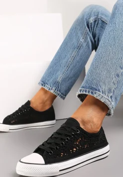 Czarne Trampki z Krótką Ażurową Cholewką Paerina