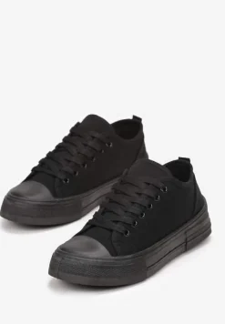Czarne Trampki z Krótką Cholewką i Sznurowaniem Nonor