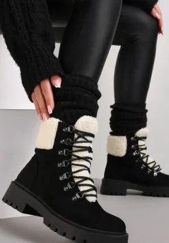 Czarne Traperki Isirae