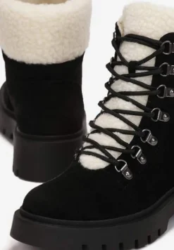 Czarne Traperki Isirae