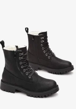 Czarne Traperki z Ozdobnym Suwakiem Ocieplone Mennus