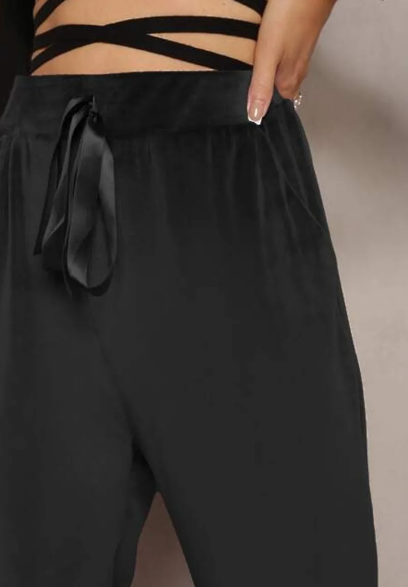 Czarne Welurowe Spodnie Dresowe z Luźnymi Nogawkami Heliotte