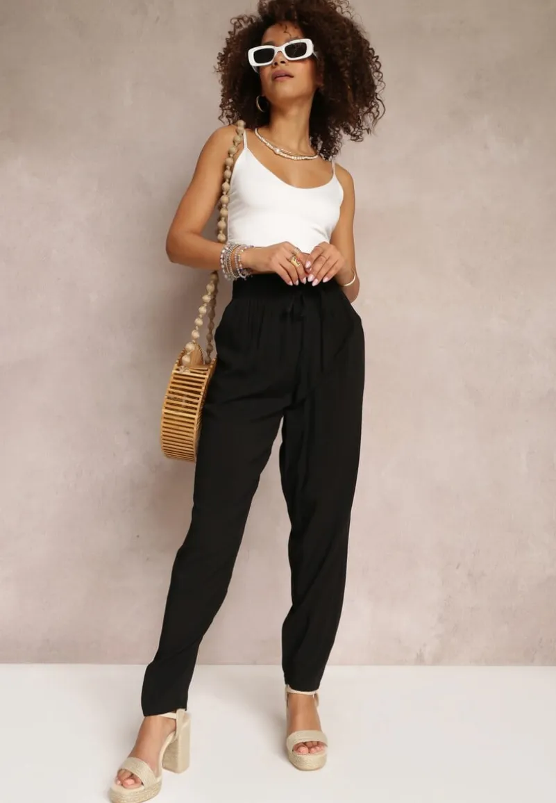 Czarne Wiskozowe Spodnie z Gumką w Talii i Zwężanymi Nogawkami Sumipaku