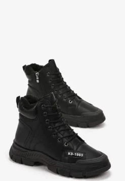 Czarne Wiązane Traperki na Grubej Podeszwie Mibraces