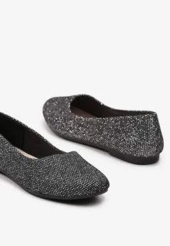 Czarne Wsuwane Balerinki Brokatowe na Płaskiej Podeszwie Claremarie
