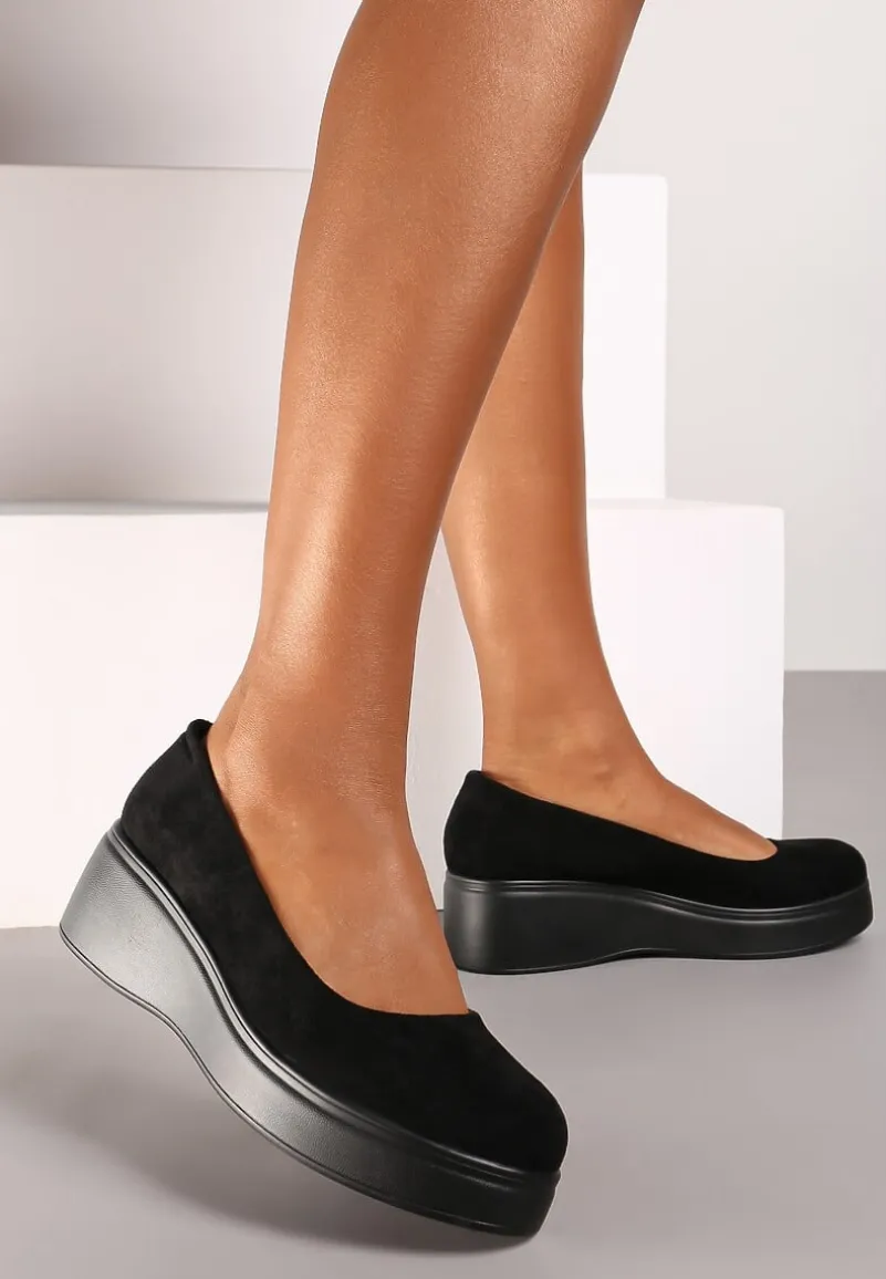 Czarne Wsuwane Czółenka z Imitacji Zamszu z Niskim Koturnem Ulanimess