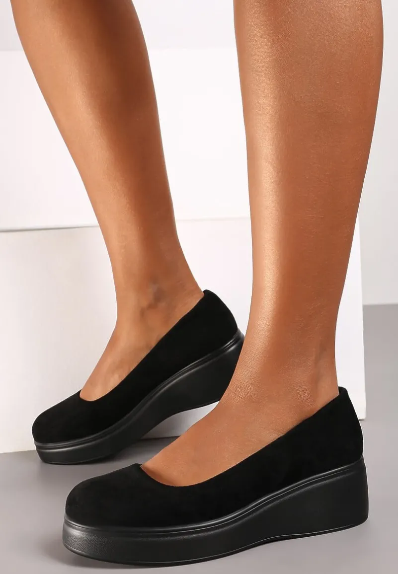 Czarne Wsuwane Czółenka z Imitacji Zamszu z Niskim Koturnem Ulanimess