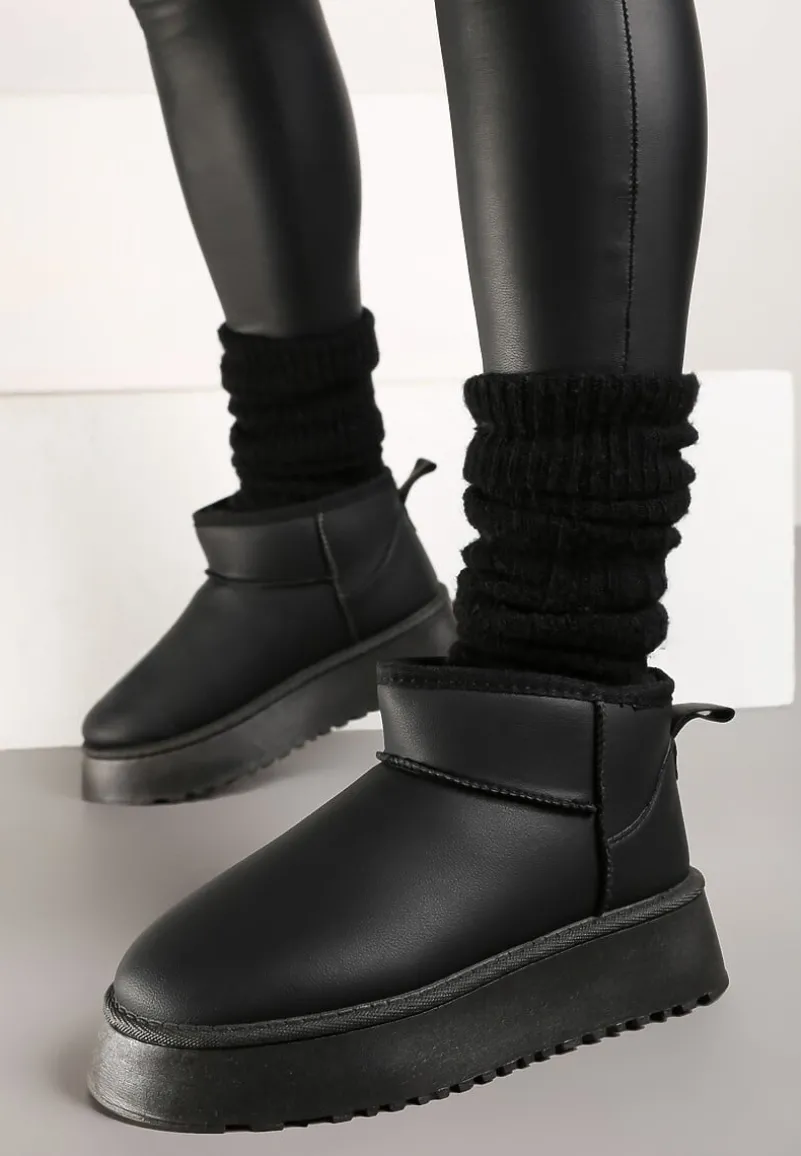 Czarne Wsuwane Gładkie Śniegowce Casualowe na Grubej Podeszwie Tinaretia