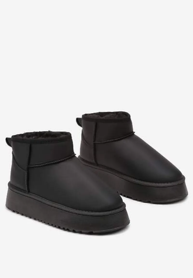 Czarne Wsuwane Gładkie Śniegowce Casualowe na Grubej Podeszwie Tinaretia