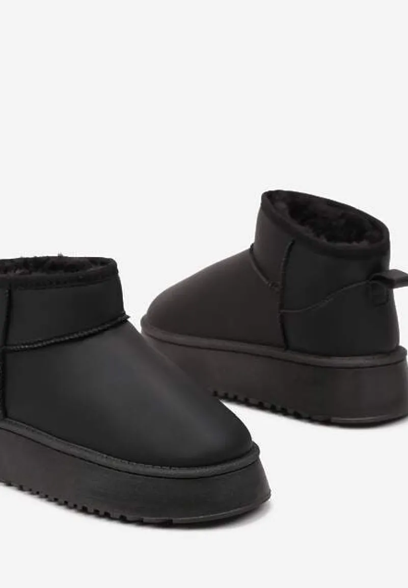 Czarne Wsuwane Gładkie Śniegowce Casualowe na Grubej Podeszwie Tinaretia