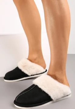 Czarne Wsuwane Kapcie Ozdobione Futerkiem i Przeszyciami Almane