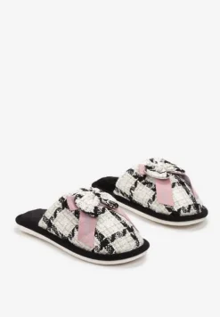 Czarne Wsuwane Kapcie w Kratkę z Metalicznej Nici z Kokardką z Przodu Kapati