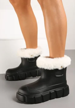 Czarne Wsuwane Śniegowce z Futrzaną Wyściółką i Zdobieniami Tarvia