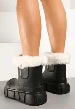 Czarne Wsuwane Śniegowce z Futrzaną Wyściółką i Zdobieniami Tarvia