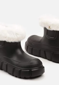 Czarne Wsuwane Śniegowce z Futrzaną Wyściółką i Zdobieniami Tarvia