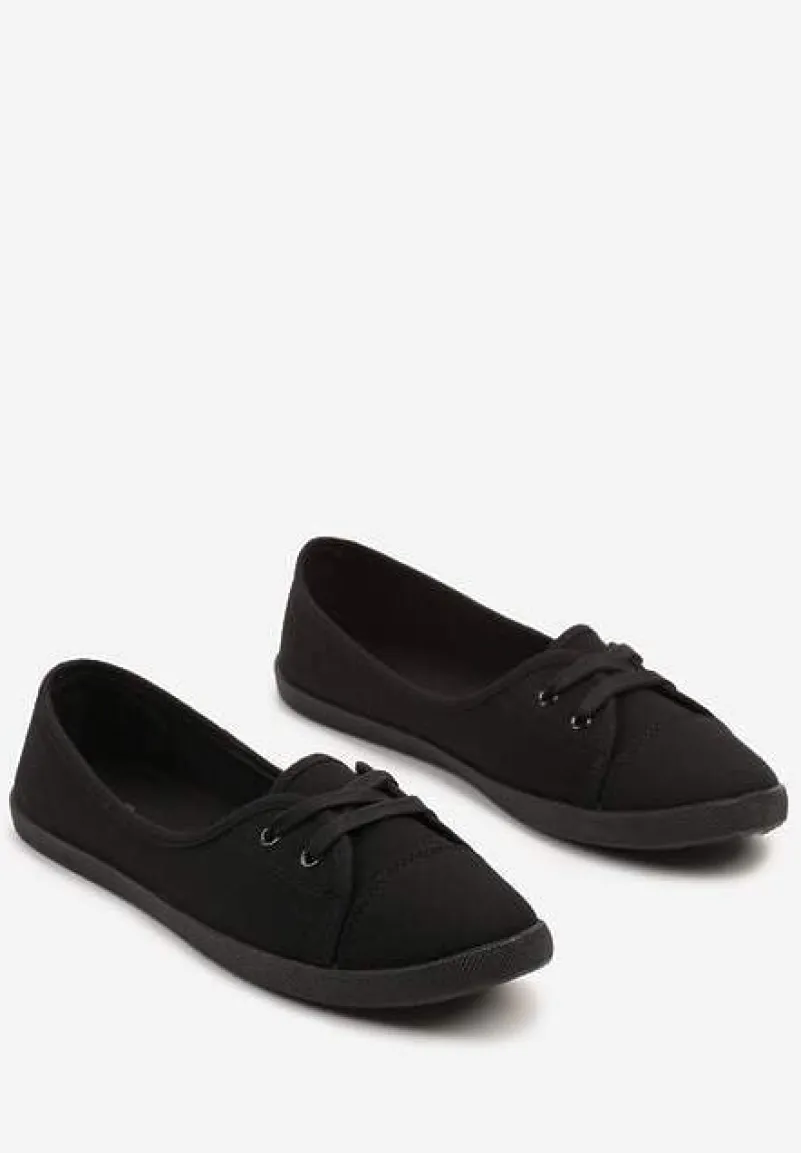 Czarne Wsuwane Tenisówki z Krótką Cholewką Axenda