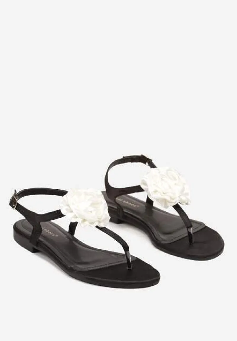Czarno-Beżowe Sandały w Stylu Japonek na Płaskiej Podeszwie z Kwiatem Gandrea