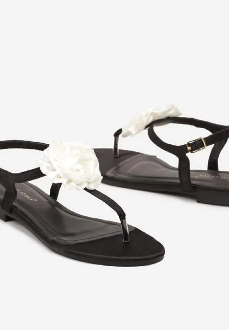 Czarno-Beżowe Sandały w Stylu Japonek na Płaskiej Podeszwie z Kwiatem Gandrea