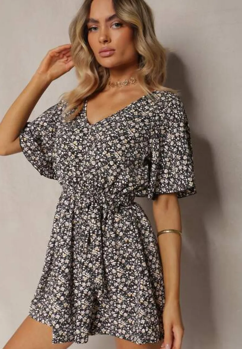 Czarno-Beżowy Taliowany Kombinezon z Materiałowym Paskiem i Gumką w Pasie Wykończony Guzikiem z Tyłu Penilla