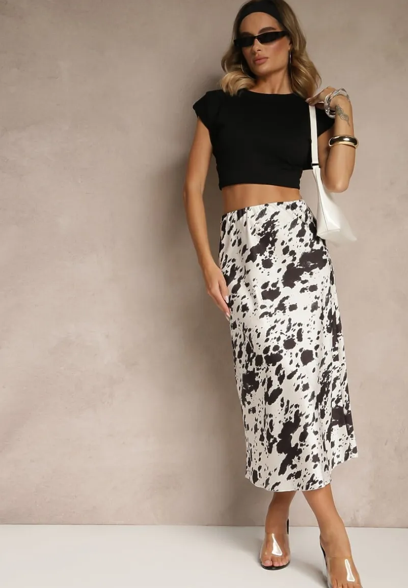 Czarno-Biała Spódnica z Satynowej Tkaniny Zdobiona Krowim Printem Kolorea