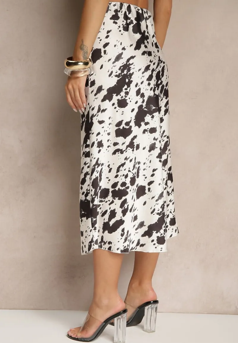 Czarno-Biała Spódnica z Satynowej Tkaniny Zdobiona Krowim Printem Kolorea