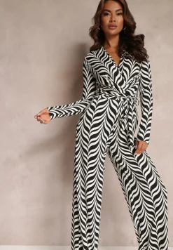 Czarno-Biały Kombinezon z Wiązanym Paskiem w Geometryczny Wzór Taso