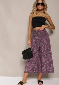 Czarno-Fioletowe Bawełniane Spodnie z Szerokimi Nogawkami 7/8 w Kwiatki Aliany