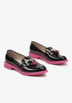 Czarno-Fuksjowe Mokasyny Lakierowane Ozdobione Frędzlami ze Skórzaną Wkładką Ridanitha