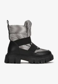 Czarno-Srebrne Śniegowce Wsuwane Pikowane Arjis