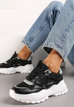Czarno-Szare Sneakersy na Tłoczonej Podeszwie Zdobione Sznurkiem Wokół Pellesti