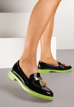 Czarno-Zielone Mokasyny Lakierowane Ozdobione Frędzlami ze Skórzaną Wkładką Ridanitha