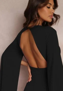 Czarny Dopasowany Kombinezon z Rozkloszowanymi Rękawami i Głębokim Dekoltem Andrika