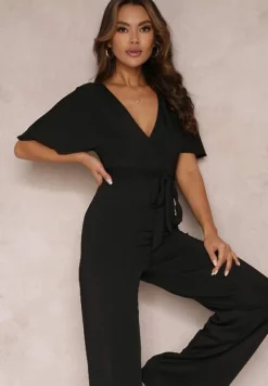 Czarny Długi Kombinezon z Wiązaniem i Głębokim Kopertowym Dekoltem Sumya