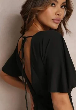 Czarny Długi Kombinezon z Wiązaniem i Głębokim Kopertowym Dekoltem Sumya