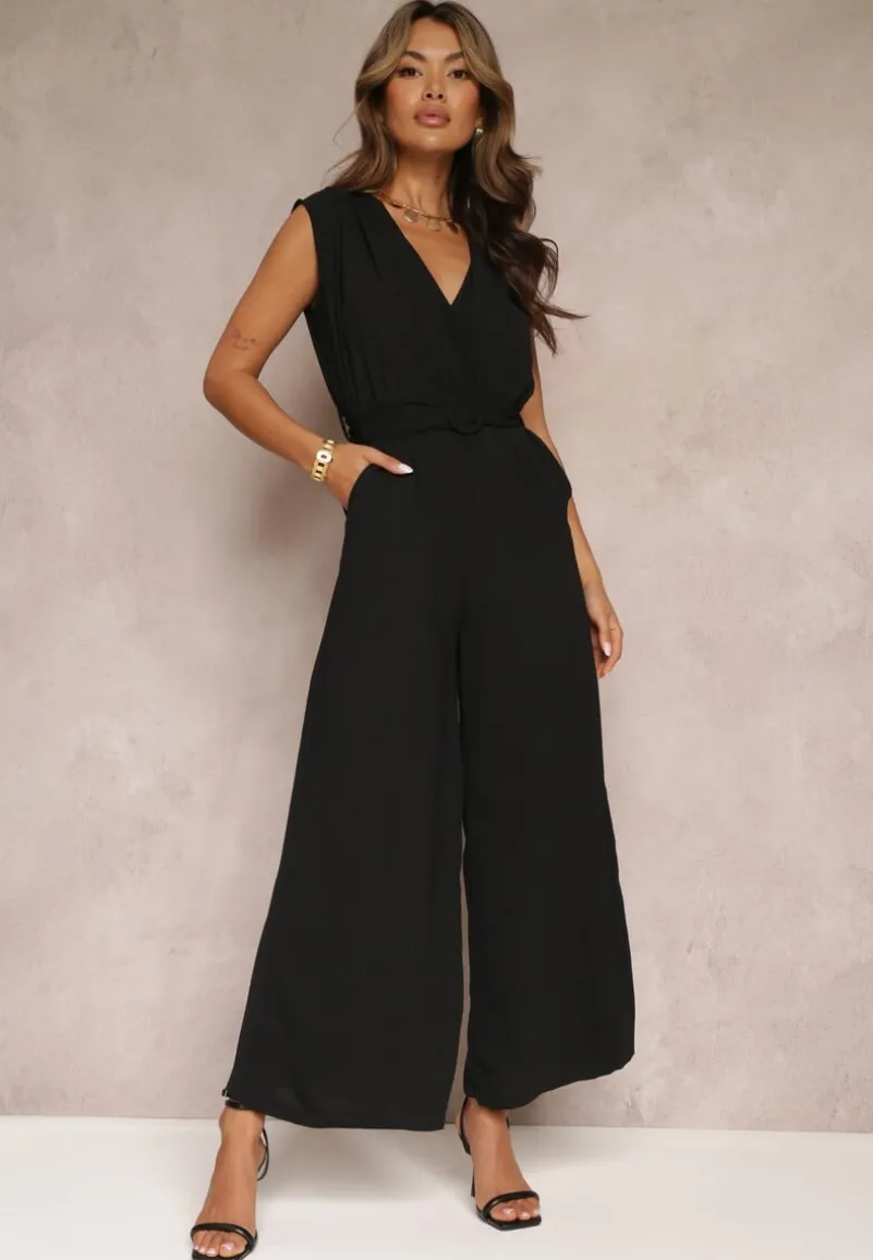 Czarny Długi Kombinezon z Kopertowym Dekoltem i Paskiem Violettsa