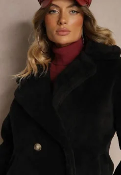 Czarny Dwurzędowy Płaszcz z Futerkiem Zelirra