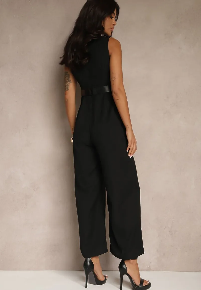 Czarny Elegancki Kombinezon z Paskiem i Ozdobną Klamrą Tilominea