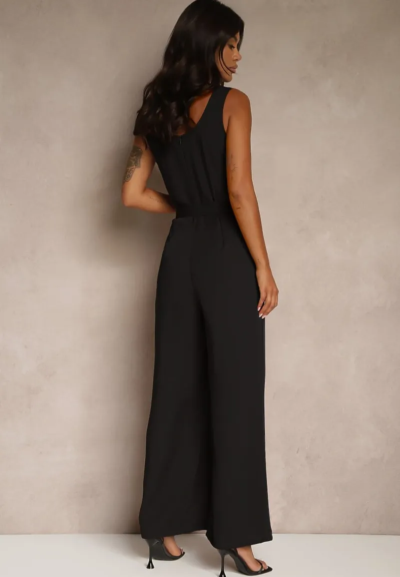 Czarny Elegancki Kombinezon Ozdobiony Paskiem z Klamrą Dolanela