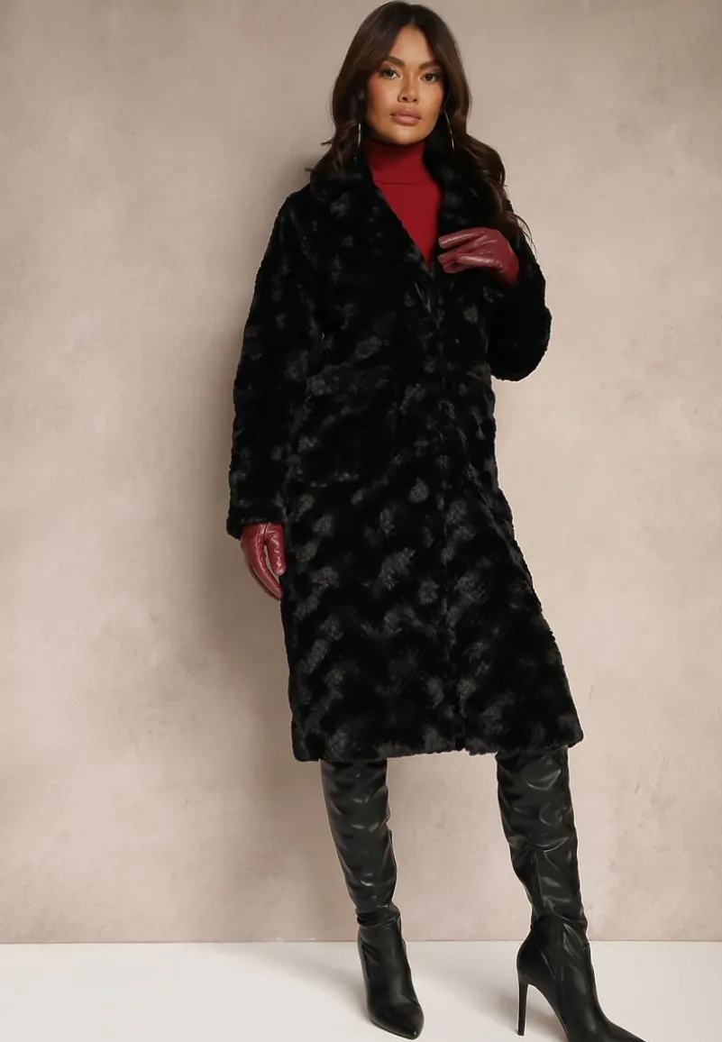 Czarny Futrzany Płaszcz Ozdobiony Pikowaniem i Wsuwanymi Kieszeniami Vertissa