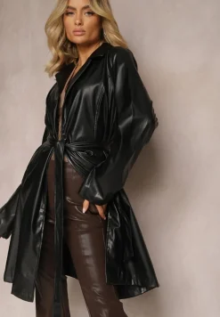 Czarny Jednorzędowy Płaszcz z Ekoskóry i Wiązanym Paskiem w Talii Onagia