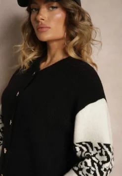 Czarny Kardigan z Wiskozy na Guziki Ozdobiony Geometrycznym Wzorem Nelaya