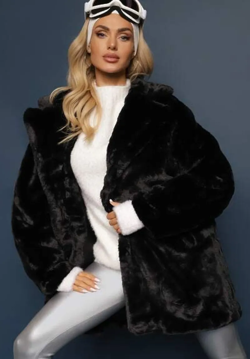 Czarny Klasyczny Płaszcz Futrzany Vennira