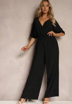 Czarny Kombinezon o Kopertowym Fasonie z Szerokim Luźnym Dołem i Kieszeniami Octoni