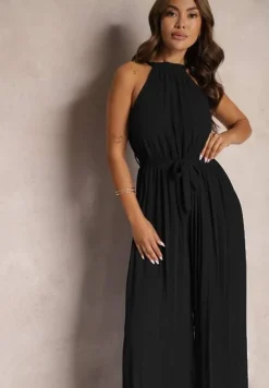 Czarny Kombinezon z Dekoltem Typu Halter i Gumką w Talii Zolefia