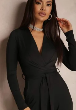 Czarny Kombinezon z Kopertowym Dekoltem Ivemie