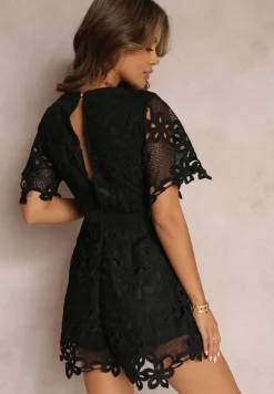 Czarny Kombinezon z Koronkowej Tkaniny z Krótkim Rękawem Eila