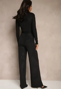 Czarny Kombinezon z Wiskozą o Kopertowym Kroju z Wiązanym Paskiem Nalivere